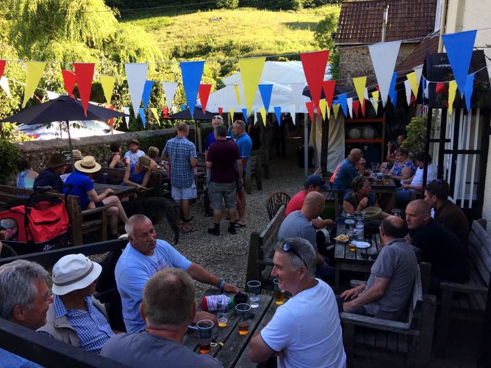 dog friendly pub seaton