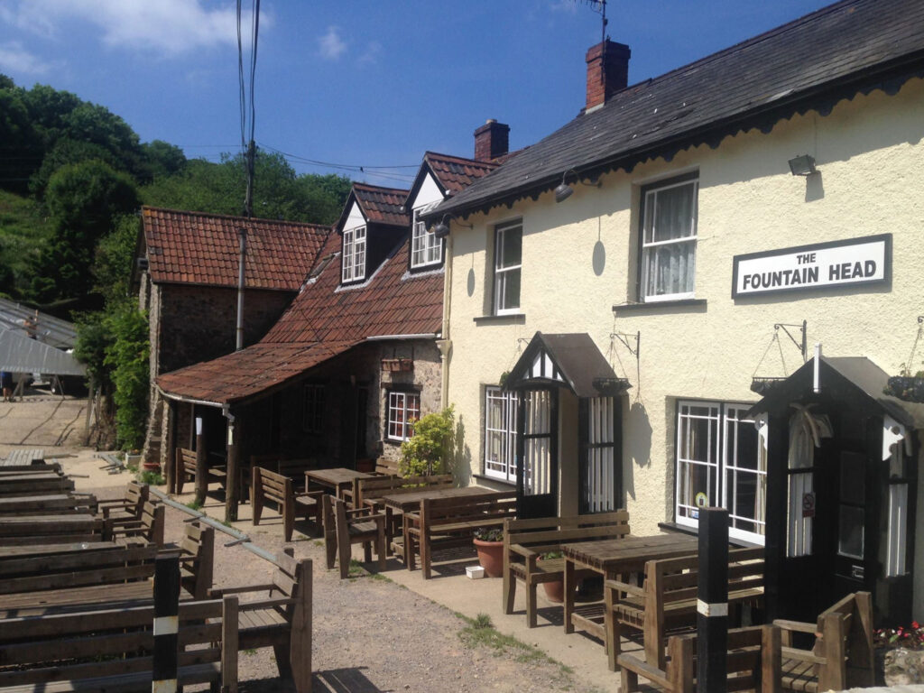 countryside pub devon
