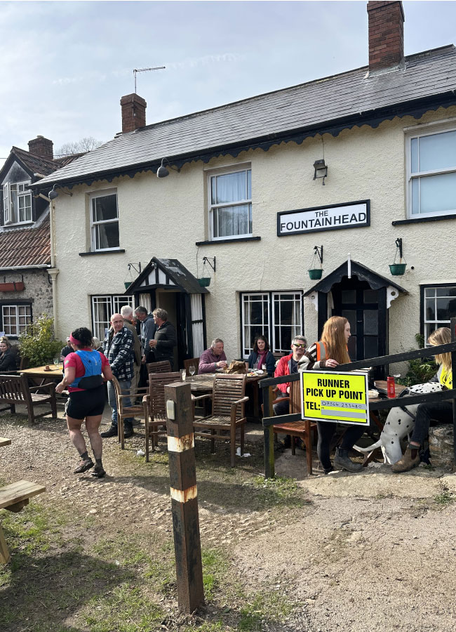 pubs that accept dogs devon